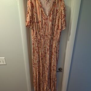 Knox Rose Beige and Red Patterned Maxi Dress